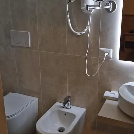 Trasimeno Bittarelli מלון קאסטיגליונה דל לאגו