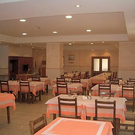 מלון Trasimeno Bittarelli 3*