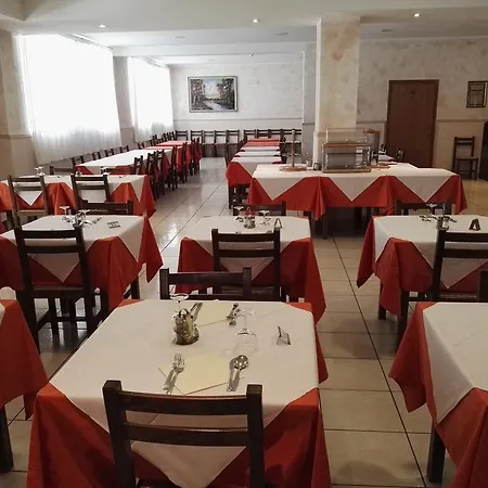 מלון Trasimeno Bittarelli 3*